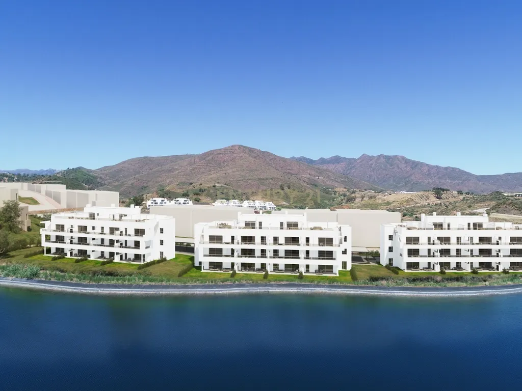 Apartamentos Modernos com Vistas Panorâmicas para o Golf em Solana Village - Image 16